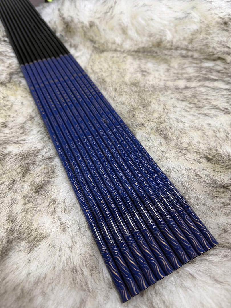 Solkarra Atlas Slate carbon arrow shaft, deep blue with gold contour lines and compass rose